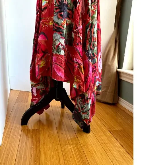 SOFT SURROUNDINGS Red Watercolor Art To Wear Provencia Dress Hankerchief Sz S - Picture 7 of 14